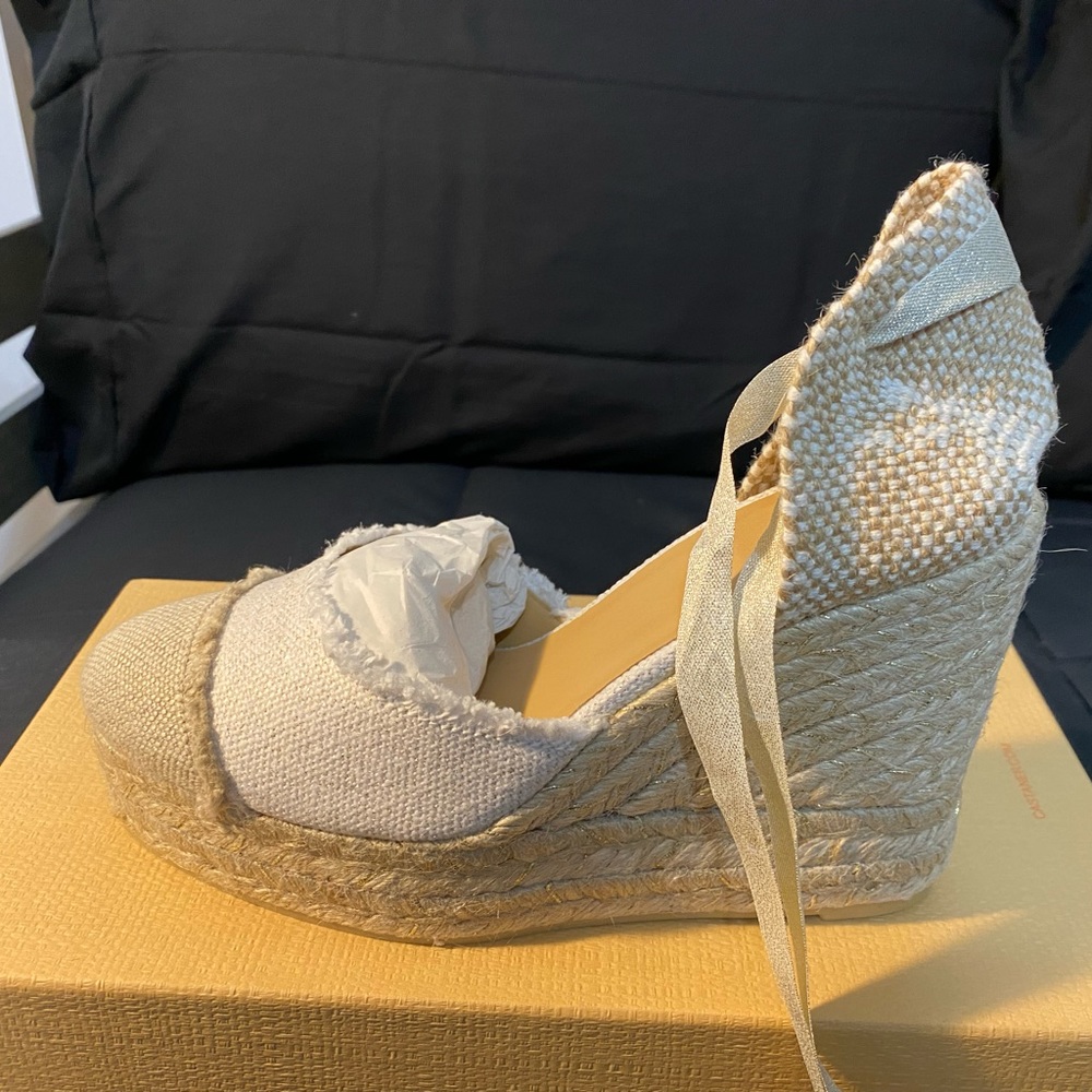 Castaner Catalina Wedge in Neutral